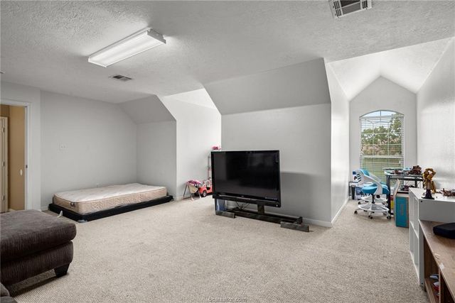 4421 Ledgestone Trail, College Station, TX 77845