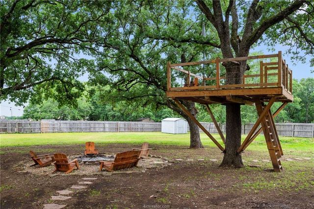 4421 Ledgestone Trail, College Station, TX 77845