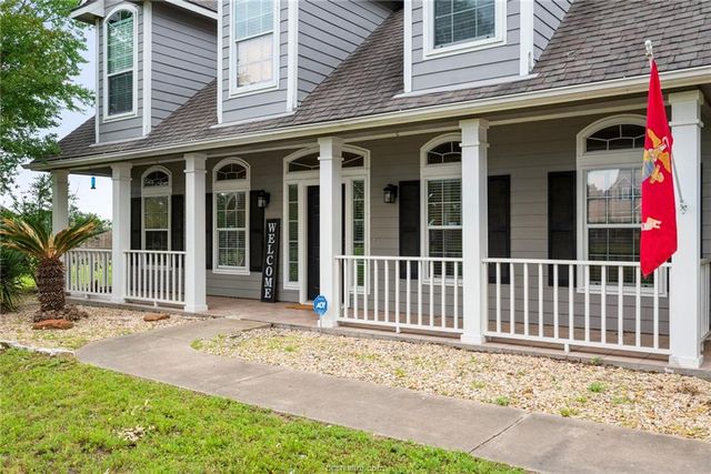 4421 Ledgestone Trail, College Station, TX 77845
