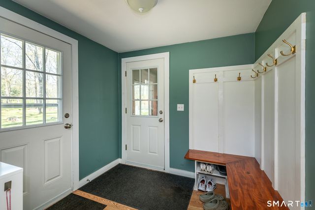 16 Hall Lane, New Milford, CT 06755