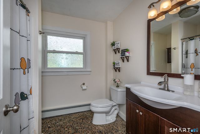 16 Hall Lane, New Milford, CT 06755