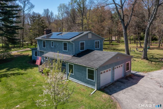 16 Hall Lane, New Milford, CT 06755