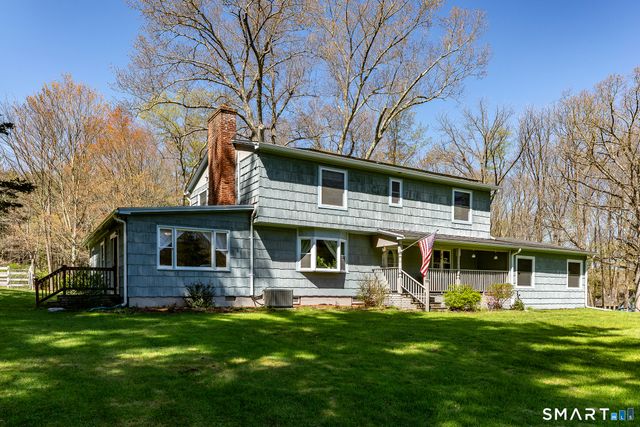 16 Hall Lane, New Milford, CT 06755