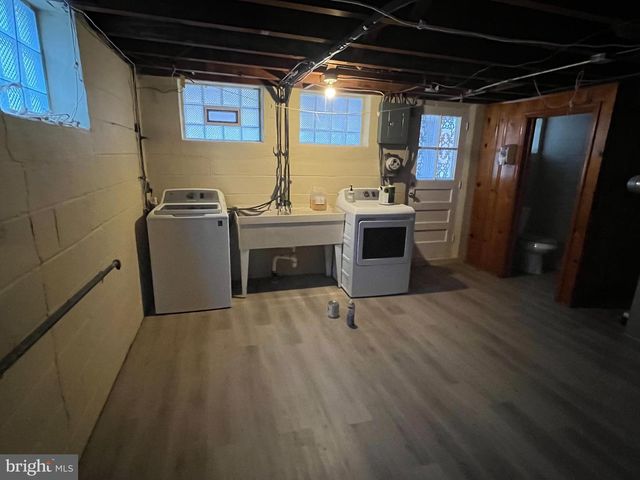 4931 SINCLAIR LN, Baltimore, MD 21206