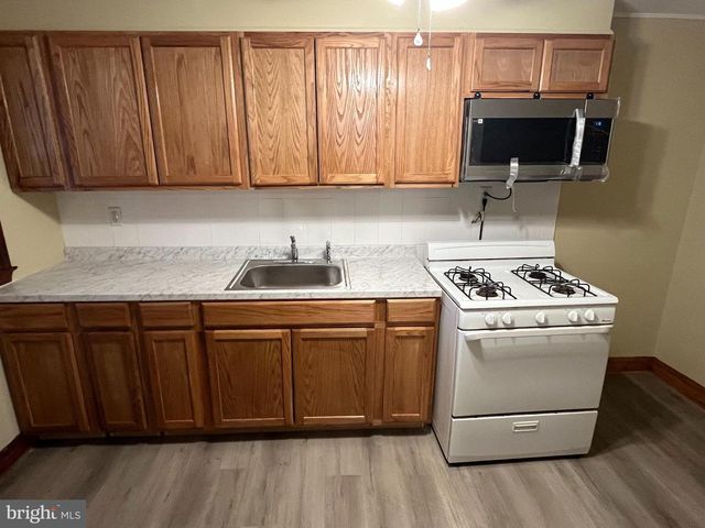 4931 SINCLAIR LN, Baltimore, MD 21206