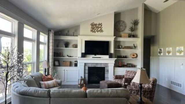 4085 Boulder View Drive, Belmont, MI 49306