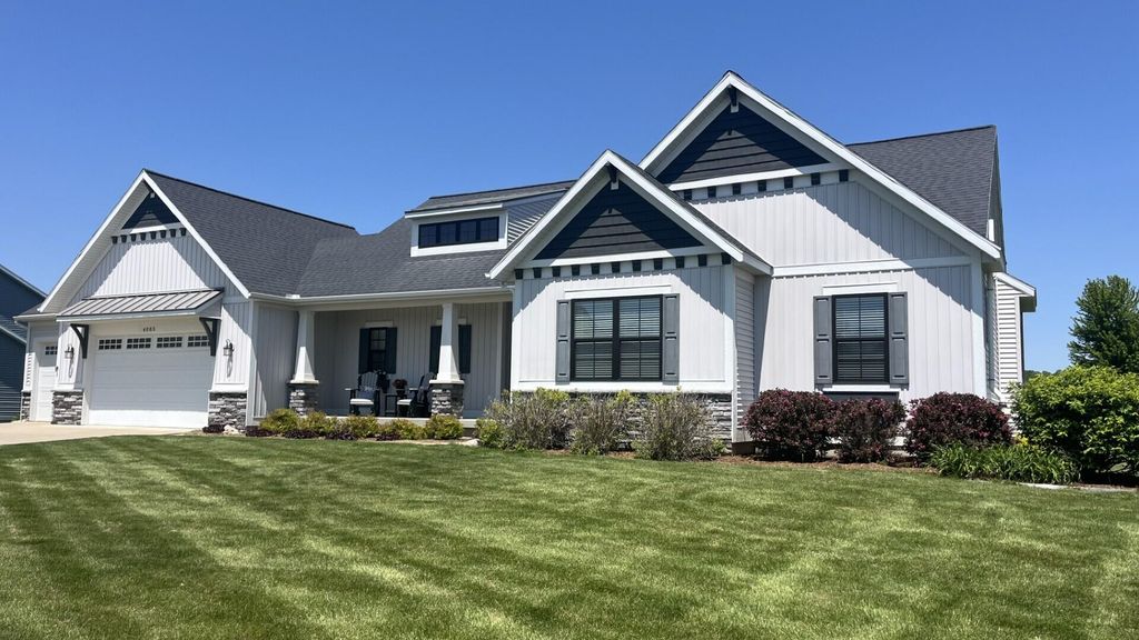 4085 Boulder View Drive, Belmont, MI 49306