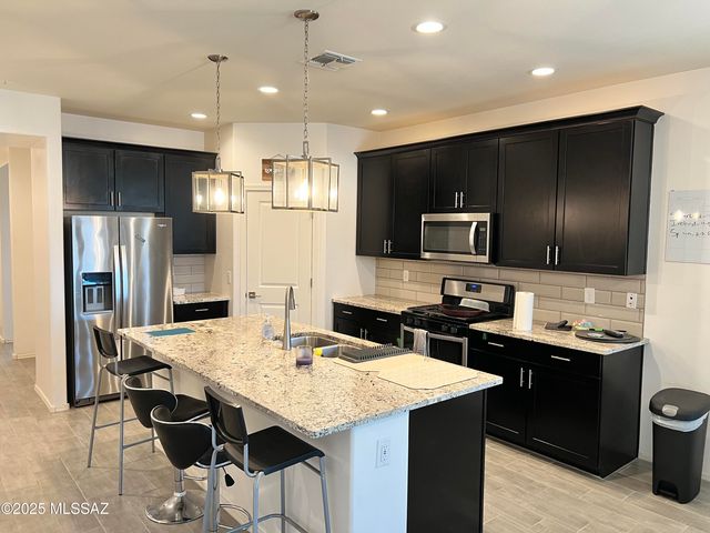 10696 W Chestnut Street, Marana, AZ 85653