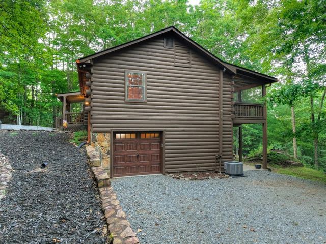 97 Doyle Carder Parkway, Cherry Log, GA 30522