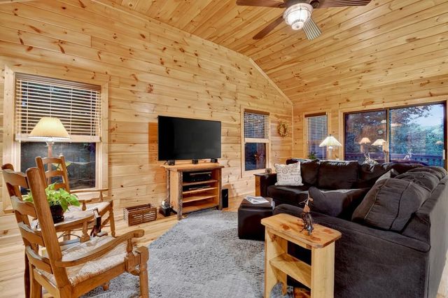 97 Doyle Carder Parkway, Cherry Log, GA 30522