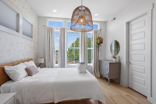 1027 E Trinity Ln Apt 5, Nashville, TN 37216