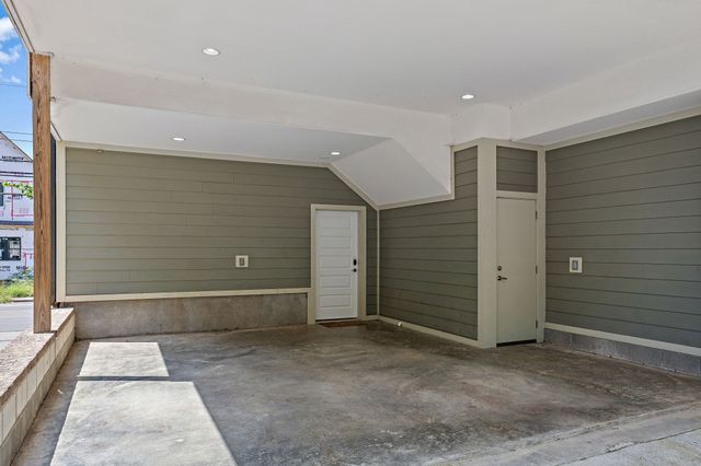 1027 E Trinity Ln Apt 5, Nashville, TN 37216