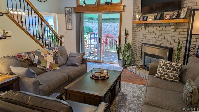 20 Niagara Shore Drive, Tonawanda, NY 14150