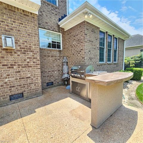 3119 Summerhouse DR, Suffolk, VA 23435