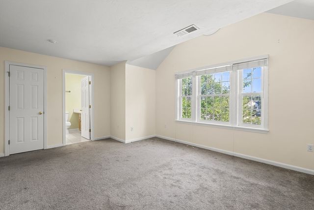 290 Allerton Commons Ln 290, Braintree, MA 02184