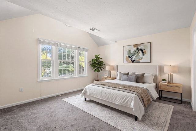 290 Allerton Commons Ln 290, Braintree, MA 02184