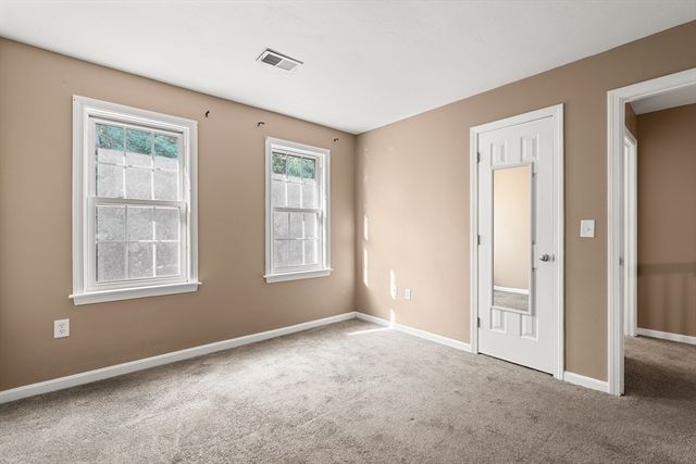 290 Allerton Commons Ln 290, Braintree, MA 02184