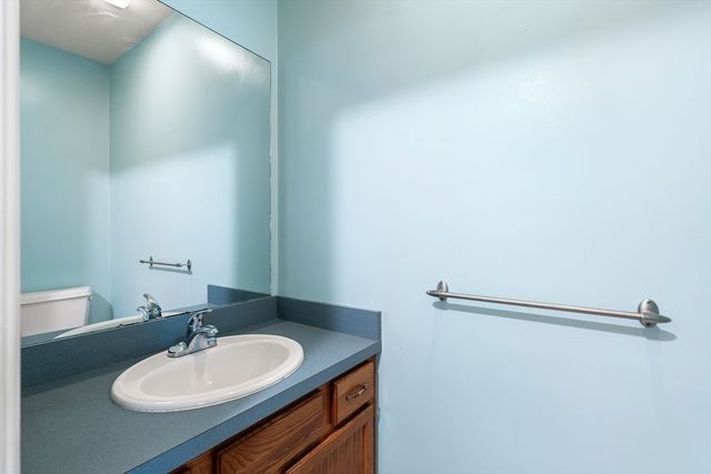 290 Allerton Commons Ln 290, Braintree, MA 02184