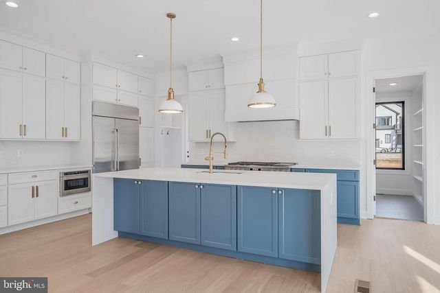 731 ELLSWORTH AVE, Great Falls, VA 22066