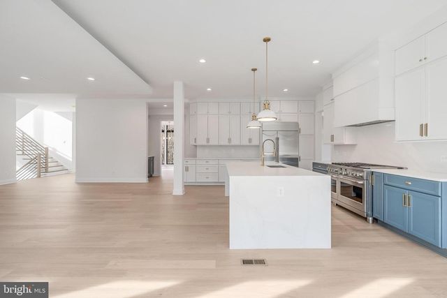 731 ELLSWORTH AVE, Great Falls, VA 22066