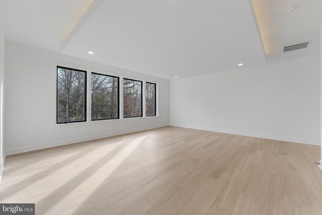 731 ELLSWORTH AVE, Great Falls, VA 22066