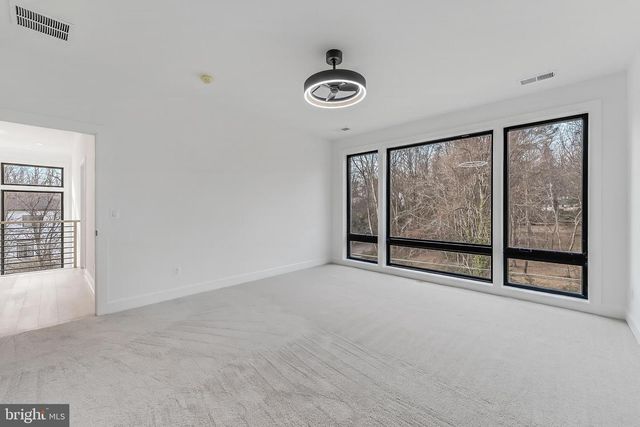 731 ELLSWORTH AVE, Great Falls, VA 22066