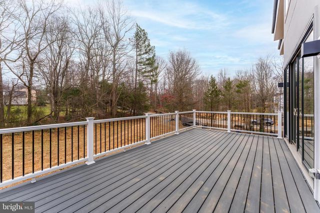 731 ELLSWORTH AVE, Great Falls, VA 22066