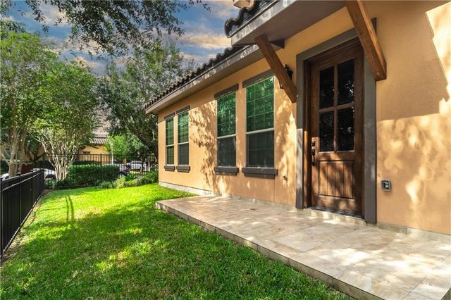 2907 Capri Court, Mission, TX 78572