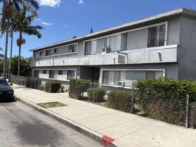 7015 Rugby, Huntington Park, CA 90255