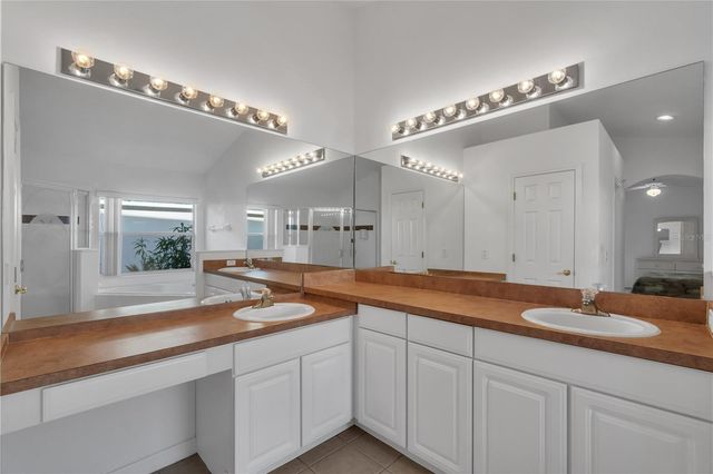 4700 CUMBRIAN LAKES DRIVE, Kissimmee, FL 34746