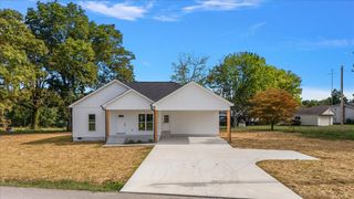 58 Jordan Rd, Lawrenceburg, TN 38464