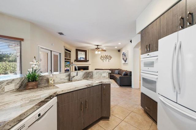 44700 Calle Placido, La Quinta, CA 92253