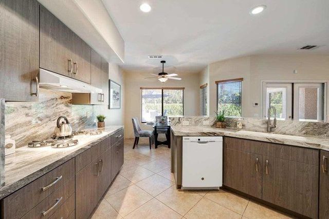 44700 Calle Placido, La Quinta, CA 92253