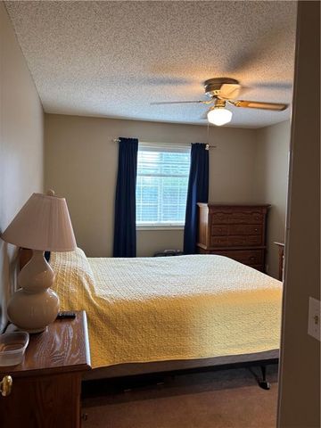 4009 S Crysler Avenue 38 apt 2, Independence, MO 64055
