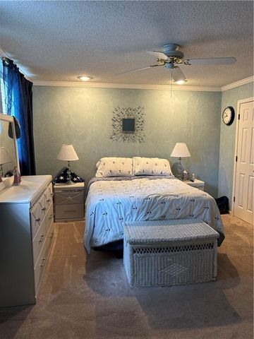 4009 S Crysler Avenue 38 apt 2, Independence, MO 64055