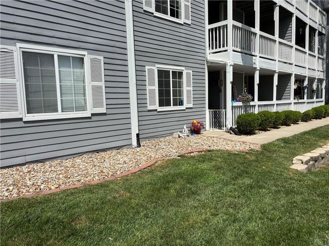 4009 S Crysler Avenue 38 apt 2, Independence, MO 64055