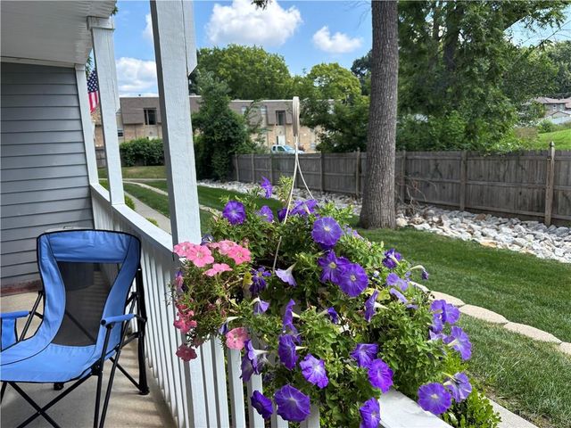 4009 S Crysler Avenue 38 apt 2, Independence, MO 64055