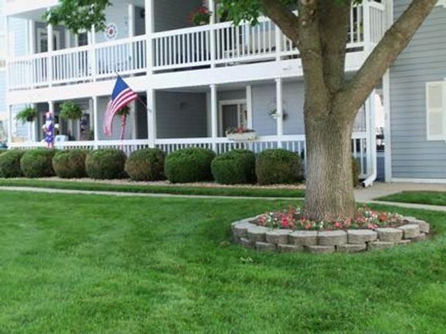 4009 S Crysler Avenue 38 apt 2, Independence, MO 64055