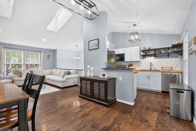 3351 Timber Run Drive, Columbus, OH 43204