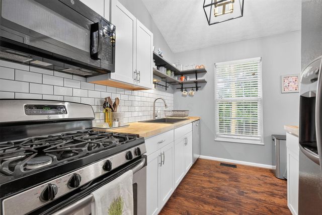 3351 Timber Run Drive, Columbus, OH 43204