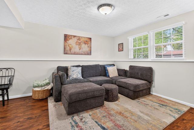 3351 Timber Run Drive, Columbus, OH 43204