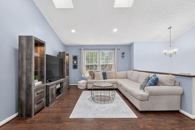 3351 Timber Run Drive, Columbus, OH 43204