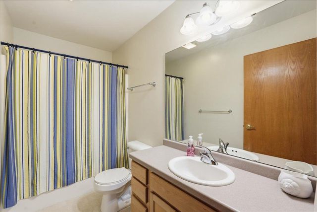 3027 Stratton Way, Madison, WI 53719