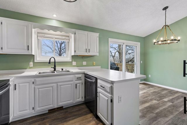 17194 Toronto Avenue SE, Prior Lake, MN 55372