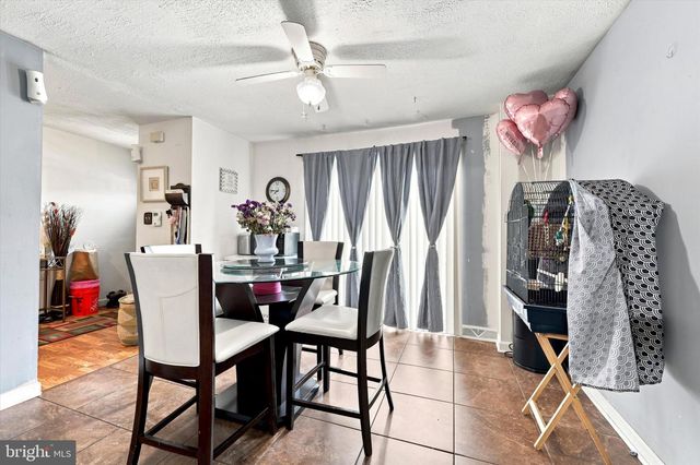 2245 DICKENS TER, Newark, DE 19702