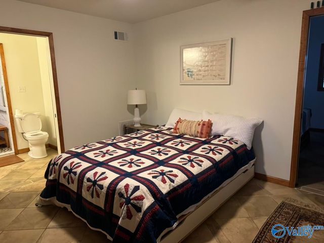 2073 County Road 213, Florence, AL 35633