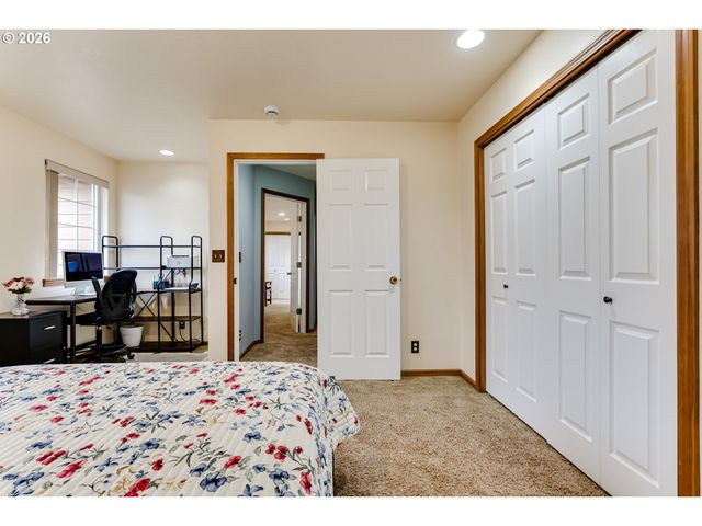 110 CALUMET Ave, Eugene, OR 97404