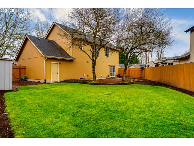 110 CALUMET Ave, Eugene, OR 97404