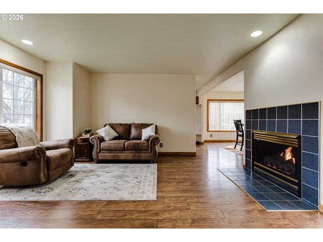 110 CALUMET Ave, Eugene, OR 97404