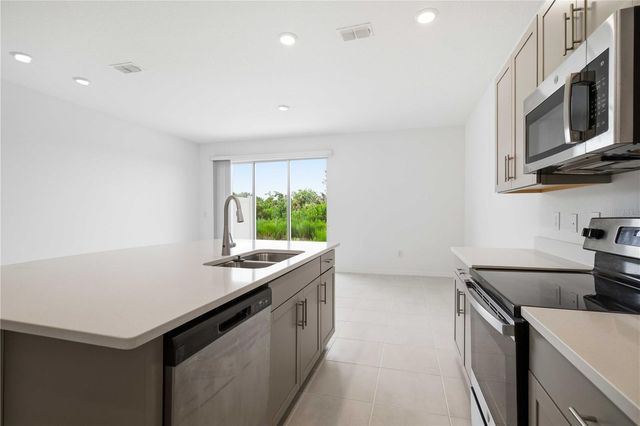 11731 GLENSIDE TERRACE, Palmetto, FL 34221
